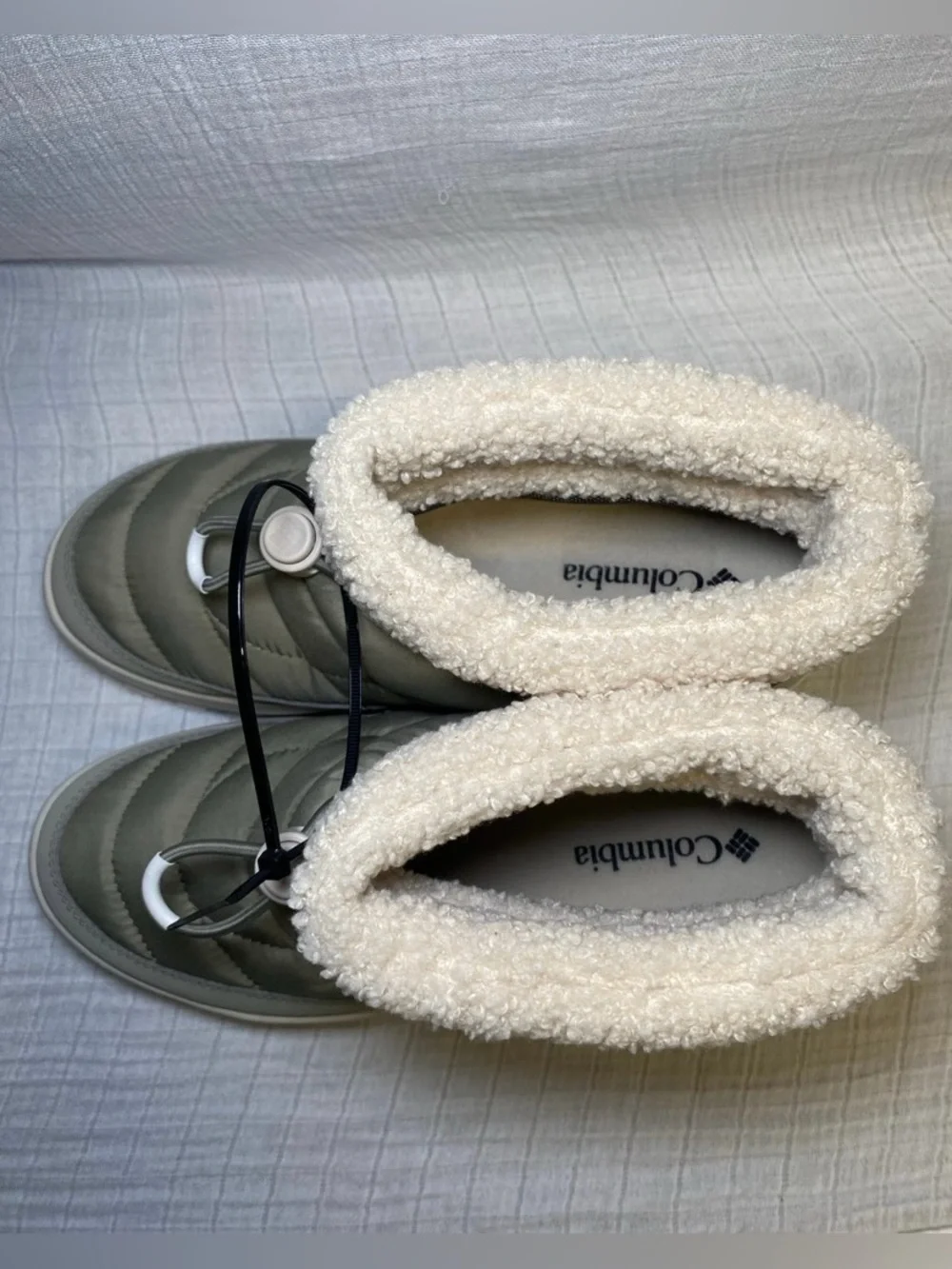 Columbia Snowtrot Shorty Boots